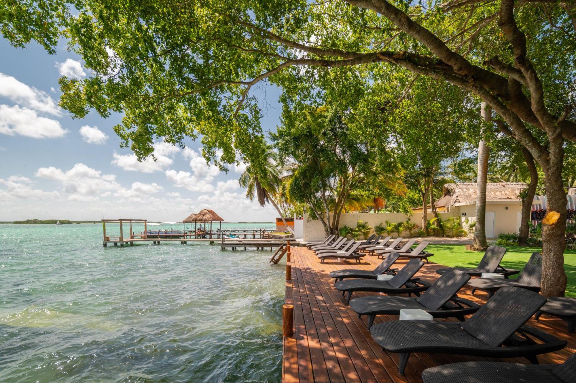 Casa Aakal Lagoon Front Bacalar Exterior photo