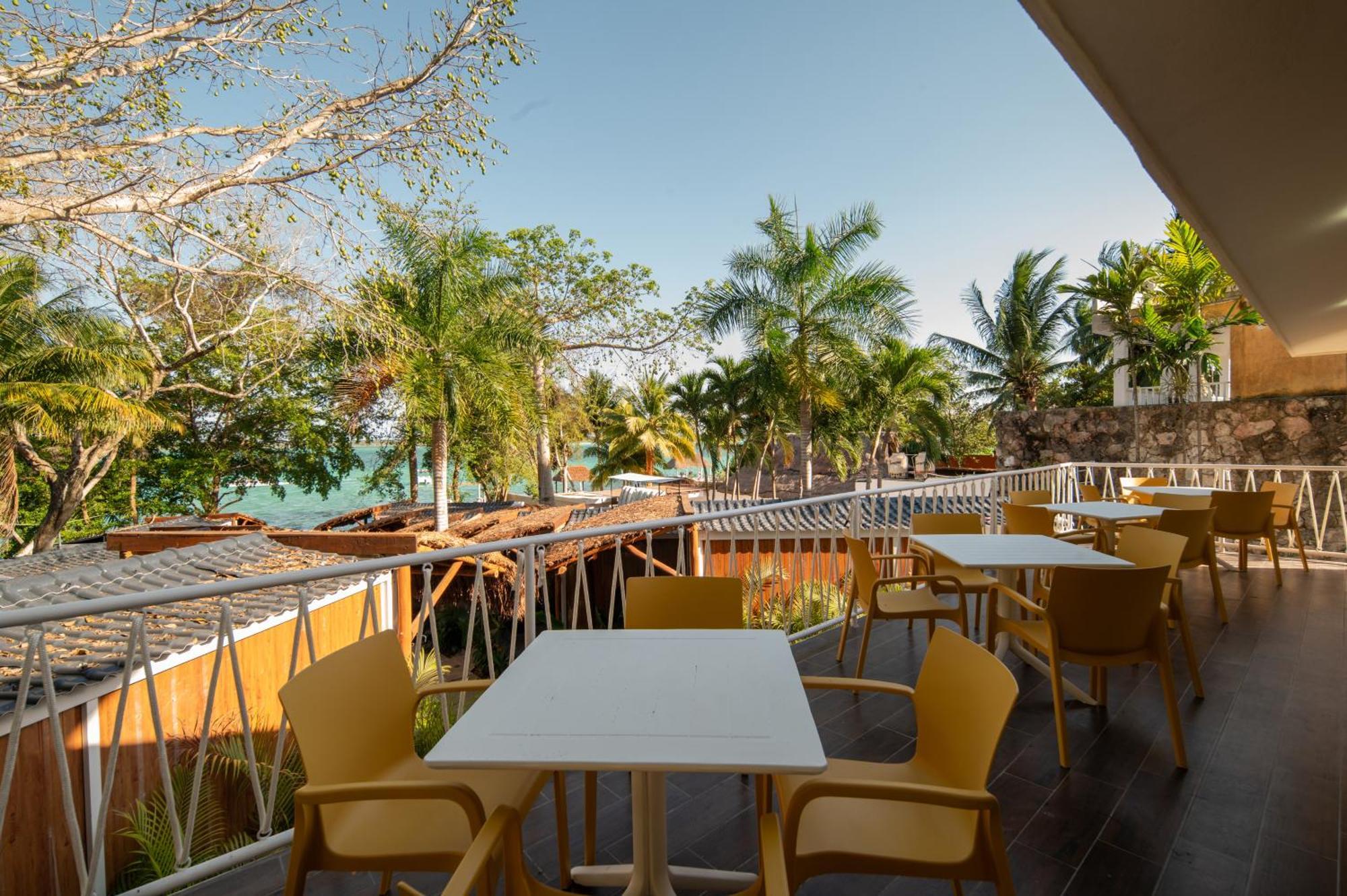 Casa Aakal Lagoon Front Bacalar Exterior photo